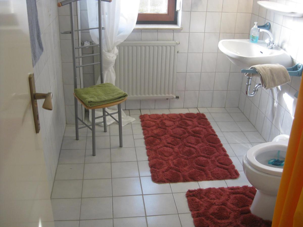 Main-Kinzig Gaestewohnung Hasselroth Экстерьер фото